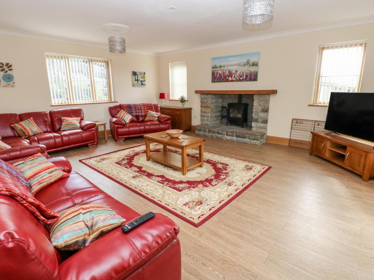 Grooms Quarters At Pant Y Gaseg Farm Ammanford Luaran gambar