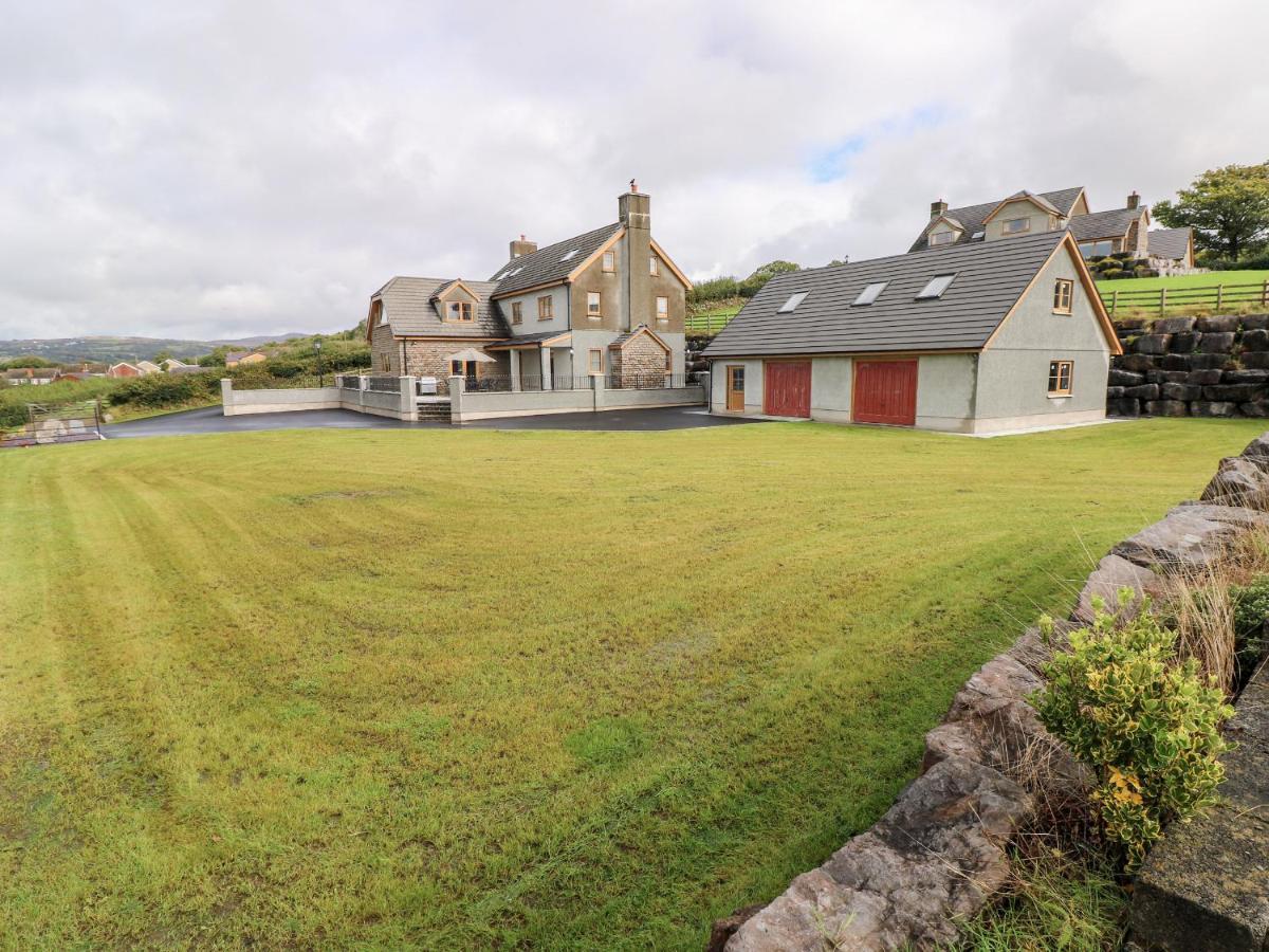 Grooms Quarters At Pant Y Gaseg Farm Ammanford Luaran gambar